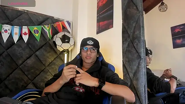 LiamKron Webcamshow