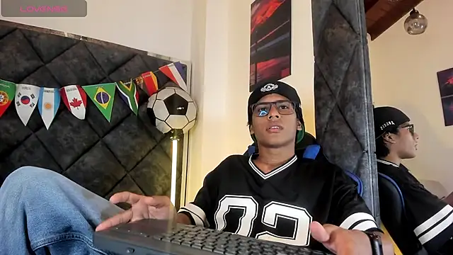 LiamKron's Webcam Show
