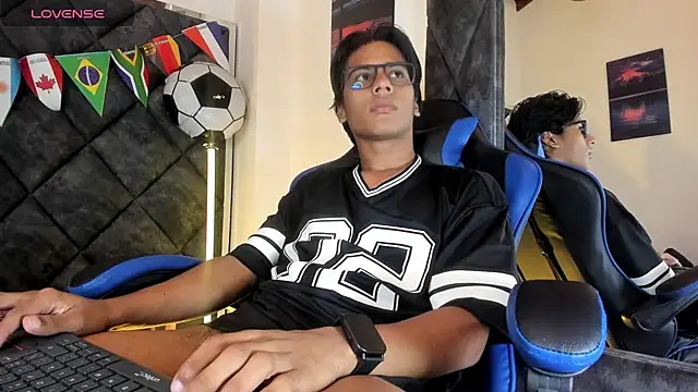 عرض كام LiamKron