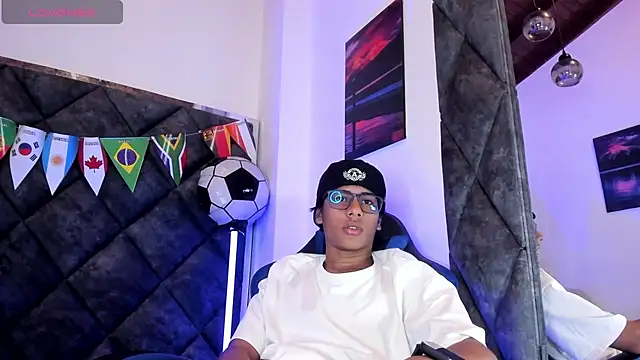 LiamKron Webcamshow