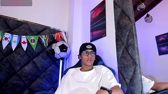 LiamKron 网络视讯表演