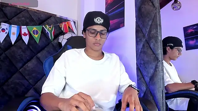 LiamKron – webcam-show