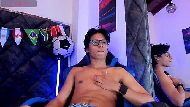 LiamKron's Webcam Show