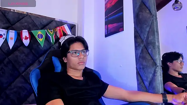 LiamKron's Webcam Show