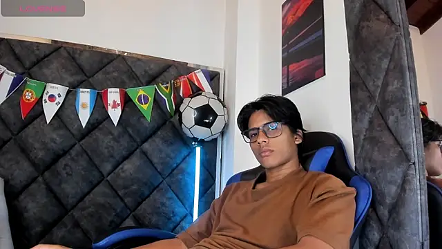 LiamKron's Webcam Show