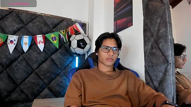 LiamKron webcam show
