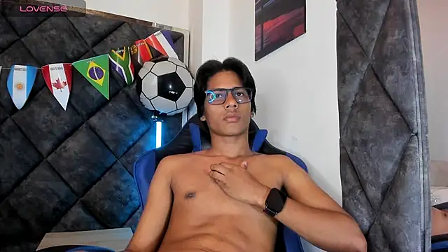 LiamKron's Webcam Show