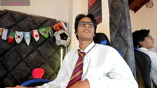 LiamKron Adlı Modelin Web Kamerası Şovu