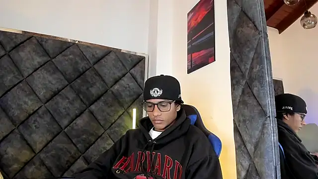 LiamKronのウェブカメラショー