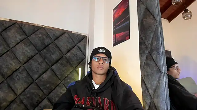 LiamKron 网络视讯表演
