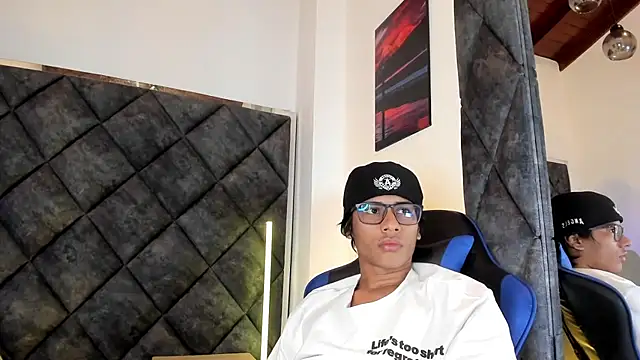 LiamKron's Webcam Show