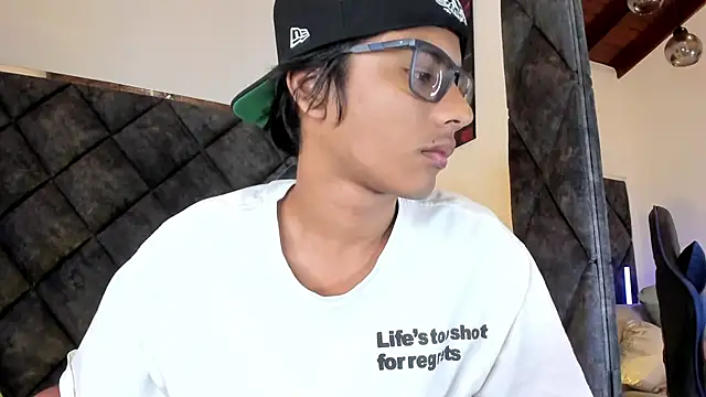 LiamKron 网络视讯表演