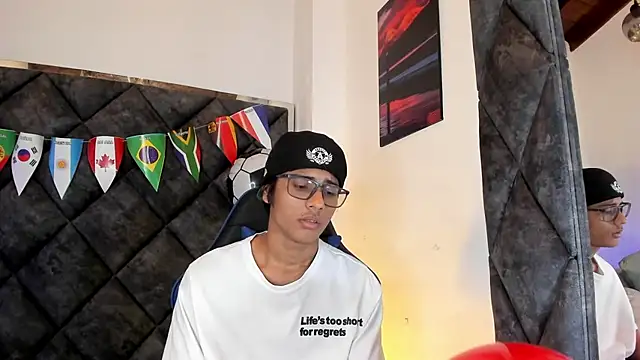 LiamKronのウェブカメラショー