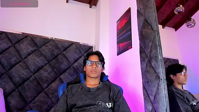 LiamKron's Webcam Show