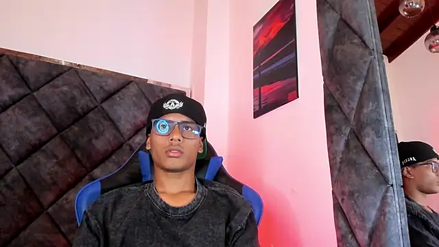 LiamKron Live XXX-Chat