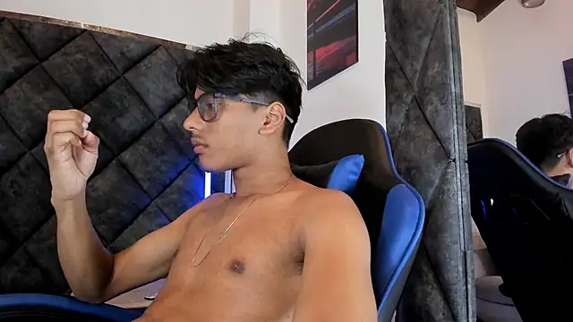 Chat XXX en directo de LiamKron