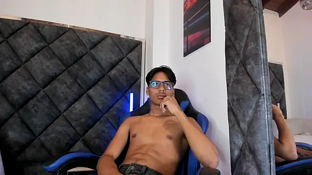 LiamKron Show Webcam