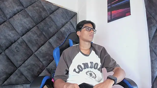 LiamKron Show in webcam