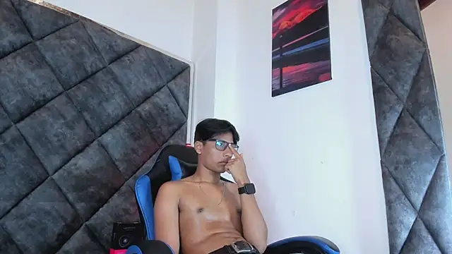 LiamKron Webcamshow