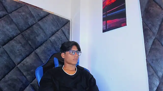LiamKron Adlı Modelin Web Kamerası Şovu