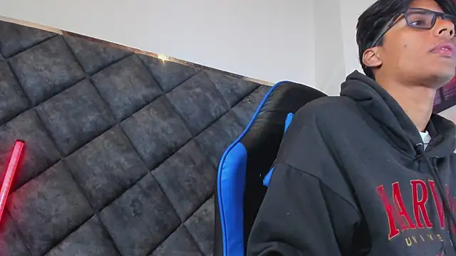 عرض كام LiamKron