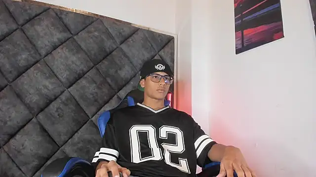 عرض كام LiamKron