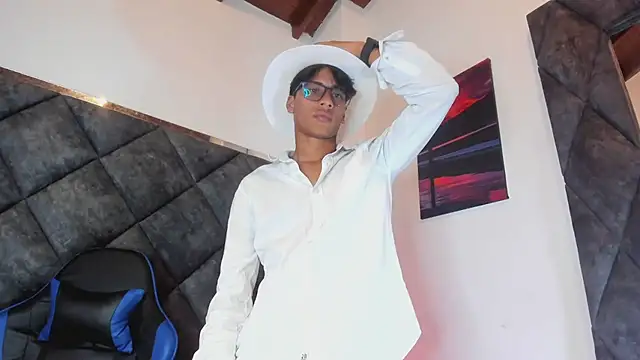 عرض كام LiamKron