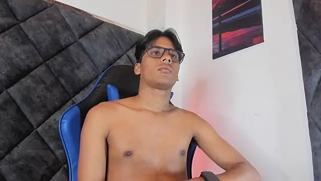 LiamKron ওয়েবক্যাম শো