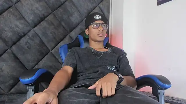 عرض كام LiamKron