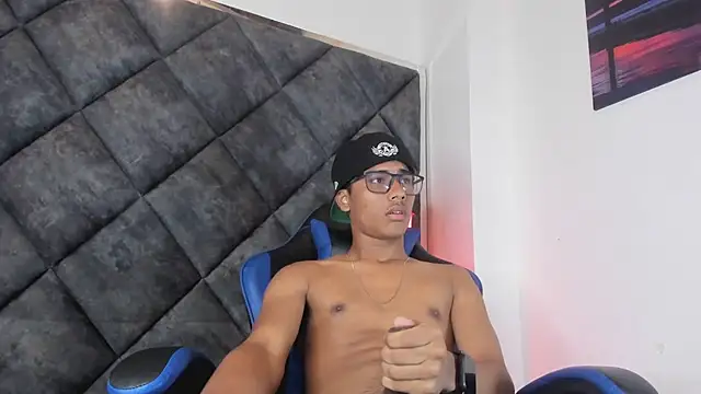 عرض كام LiamKron