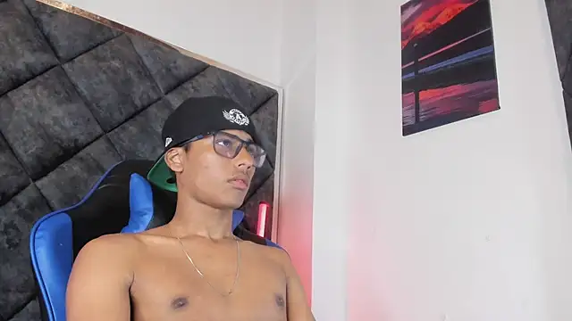LiamKron Webcam Show