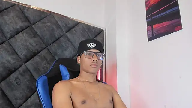 LiamKron Show Webcam