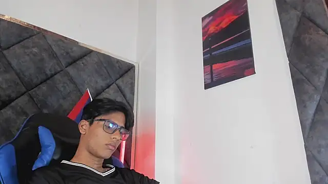 LiamKron Pertunjukan Webcam