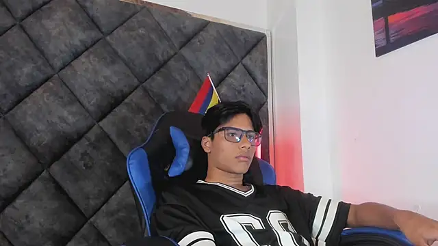 LiamKron Pertunjukan Webcam