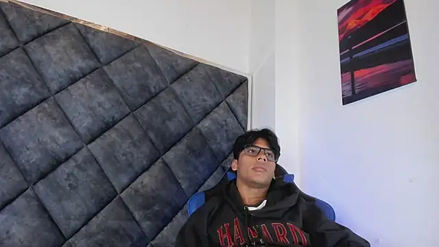 LiamKron's Webcam Show