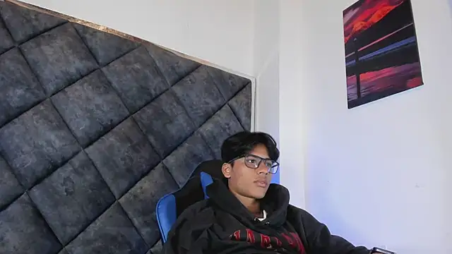 LiamKron Show Webcam