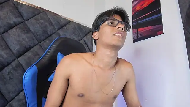 LiamKron 网络视讯表演