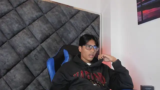 LiamKron 网络视讯表演