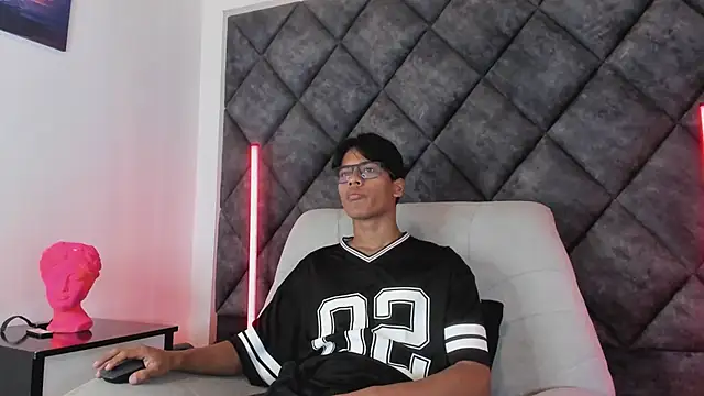 عرض كام LiamKron