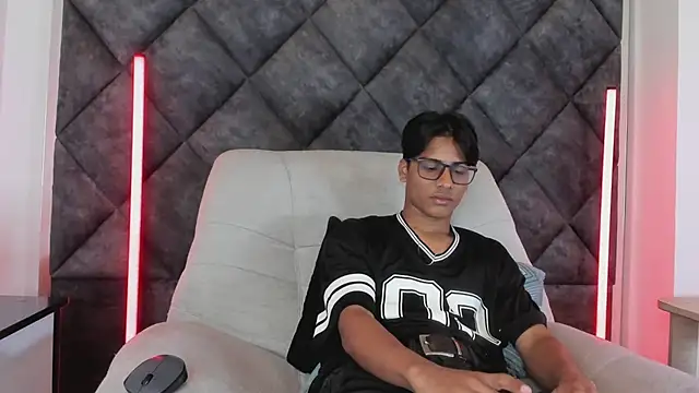 LiamKron Show Webcam