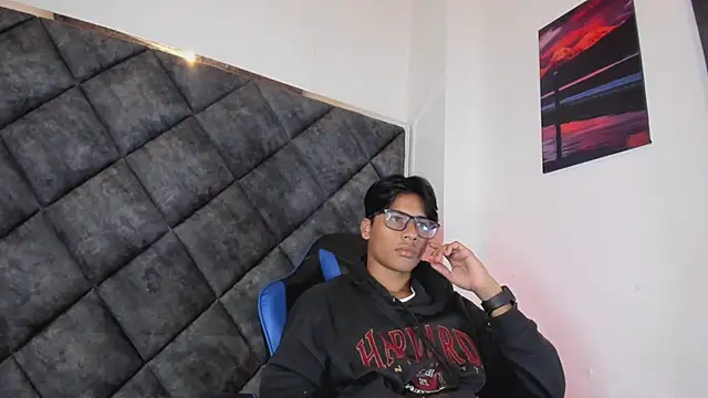 عرض كام LiamKron