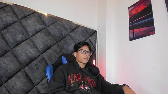 LiamKron Show Webcam