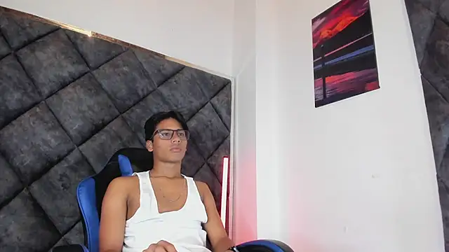 LiamKron Pertunjukan Webcam
