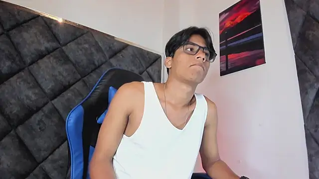 LiamKron Pertunjukan Webcam