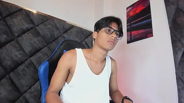 LiamKron Pertunjukan Webcam