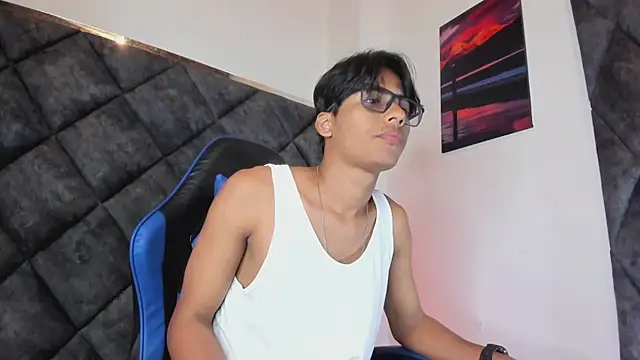 LiamKron Pertunjukan Webcam