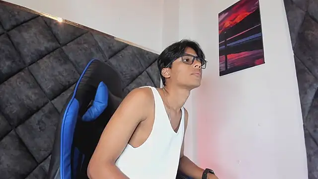 LiamKron Webcamshow