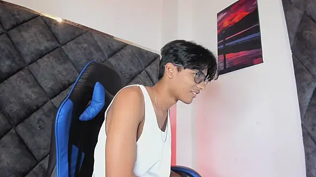 LiamKron Webcamshow