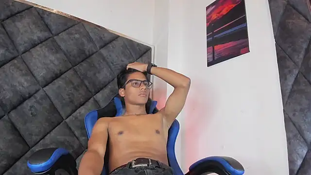 Вебкам-шоу LiamKron