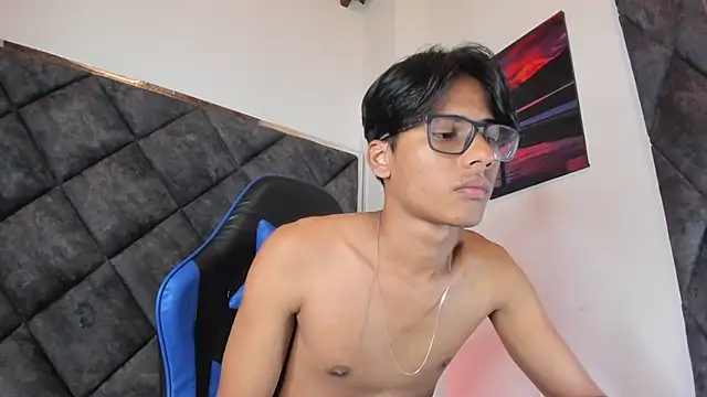 LiamKron Webcam Show